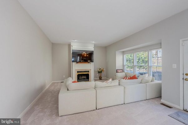 Fireplace, Interior, Living room, Recessed Lighting