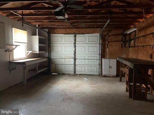Garage, Interior, Wooden Beams, Wooden Ceilings, Wooden Walls
