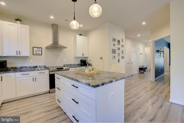 Interior, Kitchen, Pendant Lights, Recessed Lighting, Wood Texture Flooring