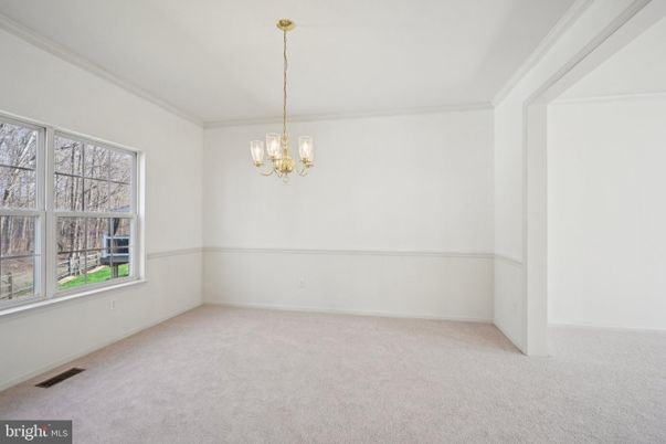 Chandelier, Empty room, Interior