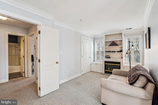 Fireplace, Interior, Living room