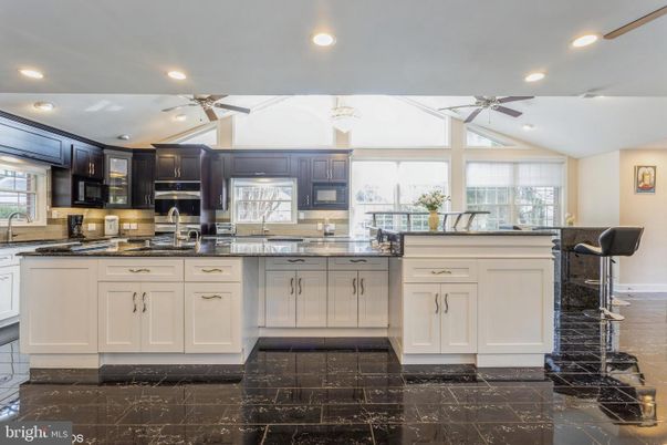 Interior, Kitchen, Marble, Recessed Lighting