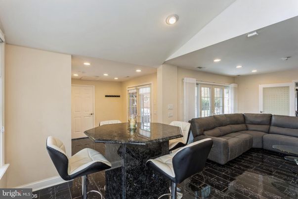 Interior, Living room, Marble, Recessed Lighting