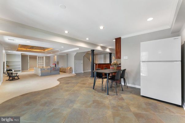 Dining room, Interior, Kitchen, Recessed Lighting