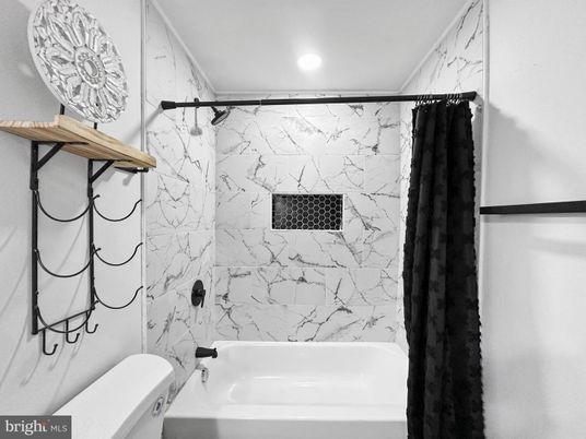 Bathroom, Interior, Marble Walls, Recessed Lighting