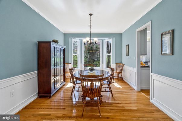 Chandelier, Dining room, Interior, Pendant Lights, Wood Texture Flooring