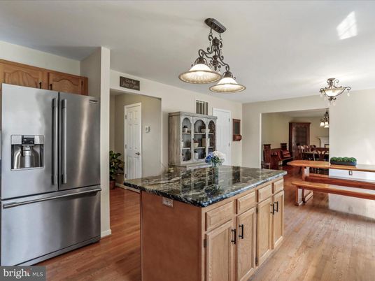 Chandelier, Dining room, Interior, Kitchen, Pendant Lights, Stainless Steel Appliances, Wood Texture Flooring