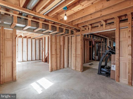 Fitness Equipment, Interior, Wooden Beams, Wooden Walls