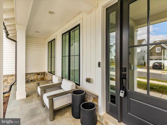 Exterior, Recessed Lighting
