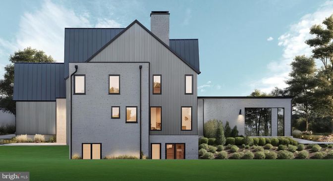 Backyard, Exterior, Facade, Modern