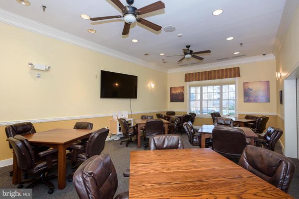 Dining room, Interior, Recessed Lighting