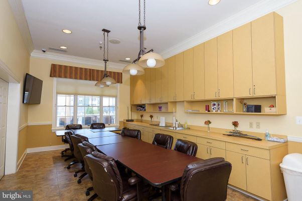 Dining room, Interior, Kitchen, Pendant Lights, Recessed Lighting