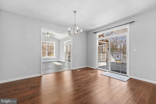 Chandelier, Empty room, Interior, Wood Texture Flooring