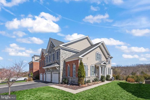 Attached, Exterior, Facade, Brick Facade, Farmhouse
