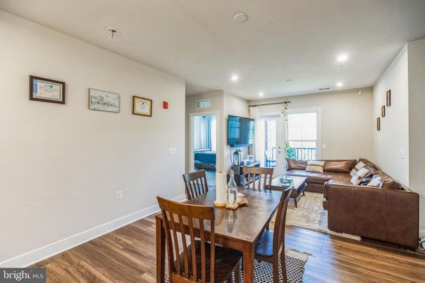 Dining room, Interior, Living room, Recessed Lighting, Wood Texture Flooring