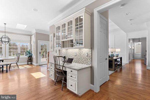 Home Office, Interior, Pendant Lights, Recessed Lighting, Wood Texture Flooring