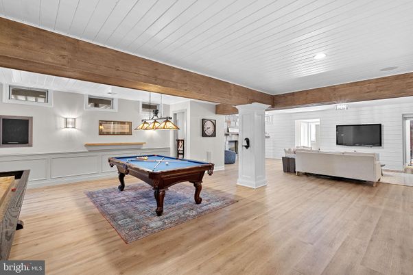 Billiard Table, Game Room, Interior, Living room, Pendant Lights, Recessed Lighting, Wood Texture Flooring