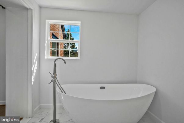 Bathroom, Free Standing Baths, Interior, Marble