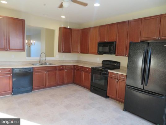 Chandelier, Interior, Kitchen, Recessed Lighting