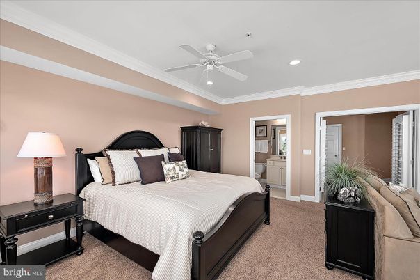 Bedroom, Interior, Recessed Lighting