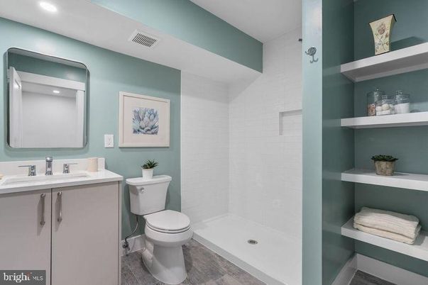 Bathroom, Interior, Recessed Lighting, Wood Texture Flooring