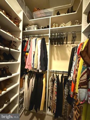 Interior, Walk-in Closets