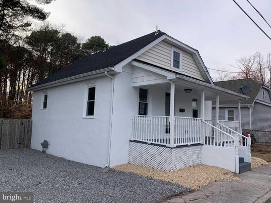 Exterior, Facade, American Craftsman