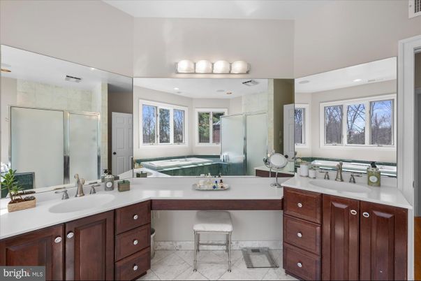 Bathroom, Dual Sink Vanities, Glass Shower, Interior
