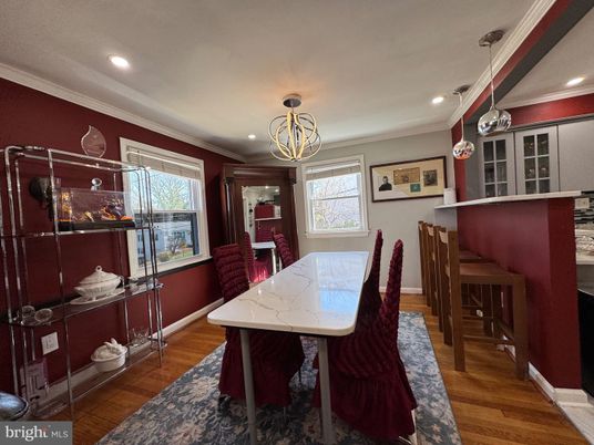 Dining room, Interior, Recessed Lighting, Wood Texture Flooring