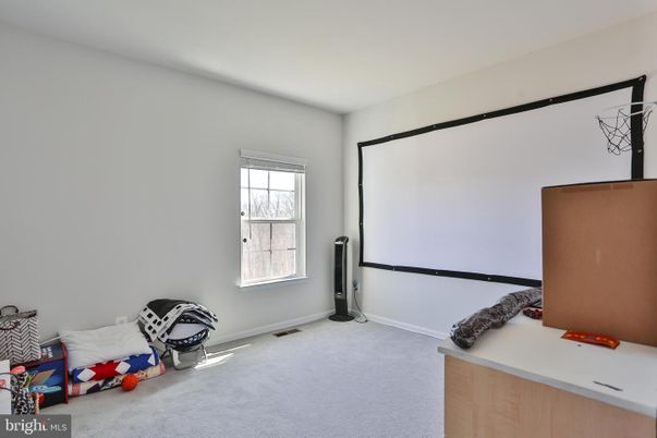 Interior, Projection Screen