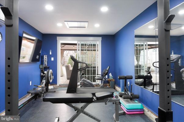 Fitness Equipment, Interior, Recessed Lighting