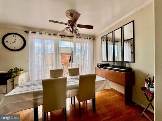 Dining room, Interior, Wood Texture Flooring