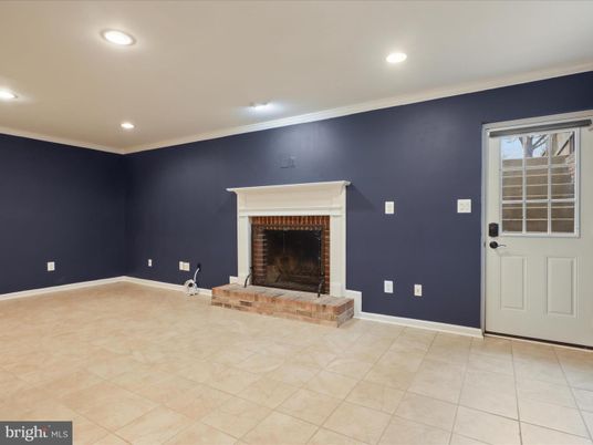 Empty room, Fireplace, Interior, Recessed Lighting