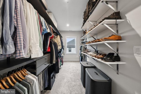 Interior, Recessed Lighting, Walk-in Closets