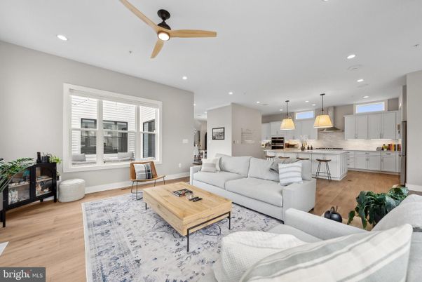 Interior, Kitchen, Living room, Pendant Lights, Recessed Lighting, Wood Texture Flooring