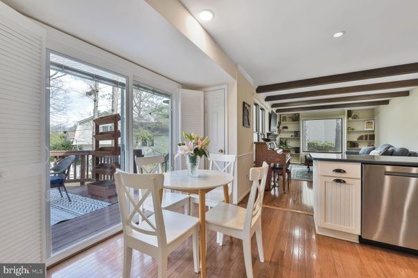 Dining room, Interior, Kitchen, Recessed Lighting, Stainless Steel Appliances, Wood Texture Flooring