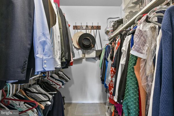Interior, Walk-in Closets