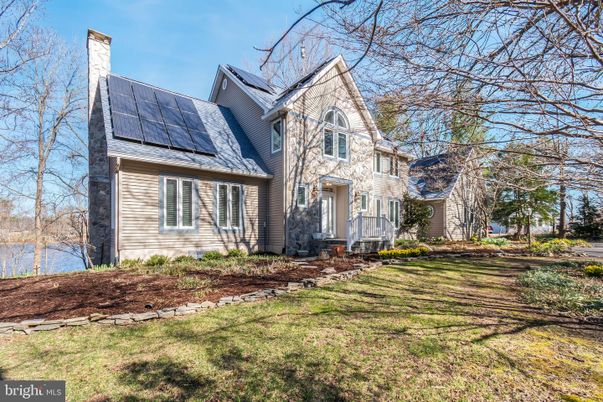 Exterior, Facade, Solar Panels, Queen Anne Victorian