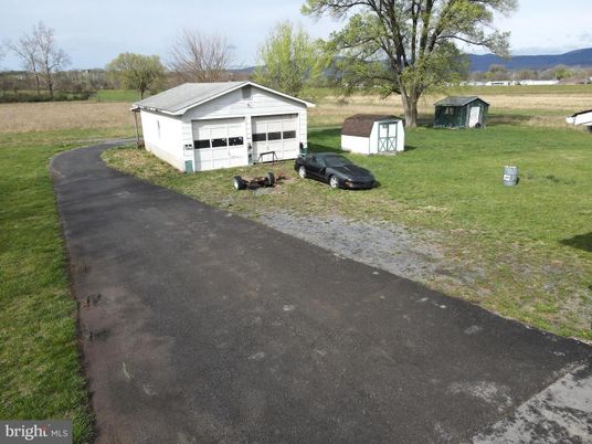 Backyard, Detached Garage, Exterior