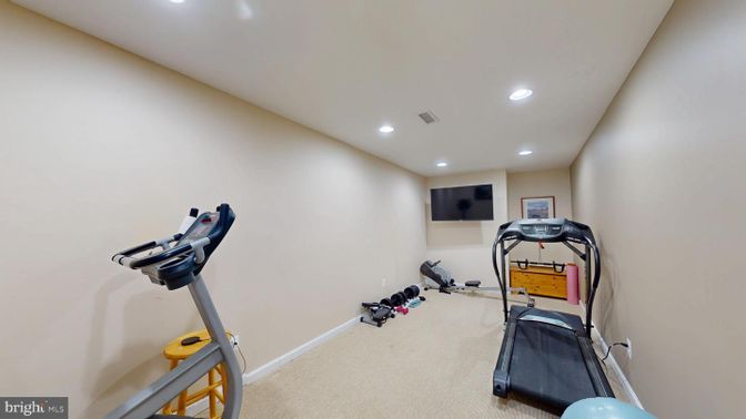 Fitness Equipment, Interior, Recessed Lighting