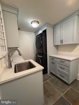 Interior, Kitchen, Washer