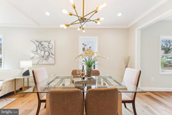 Dining room, Interior, Pendant Lights, Recessed Lighting, Wood Texture Flooring