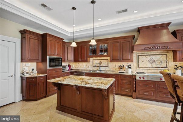 Interior, Kitchen, Pendant Lights, Recessed Lighting