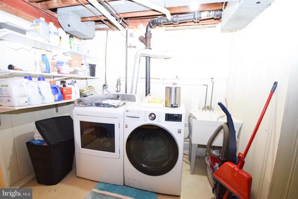 Interior, Washer