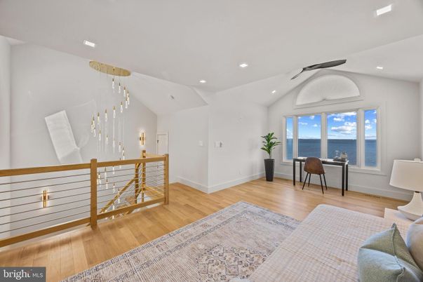 Interior, Pendant Lights, Recessed Lighting, Water, Wood Texture Flooring