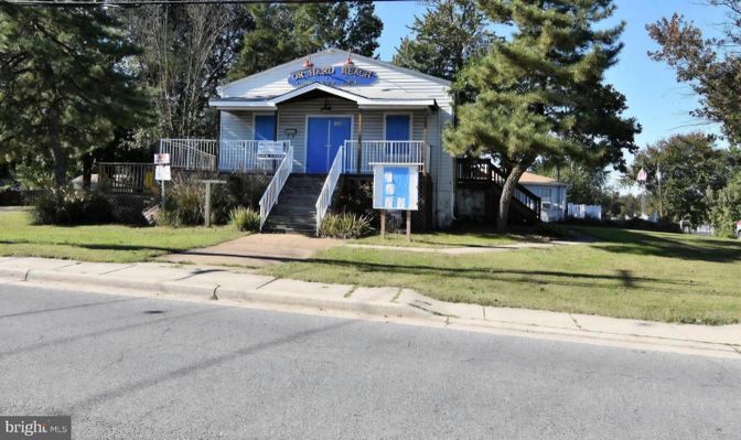 Backyard, Exterior, Facade, None