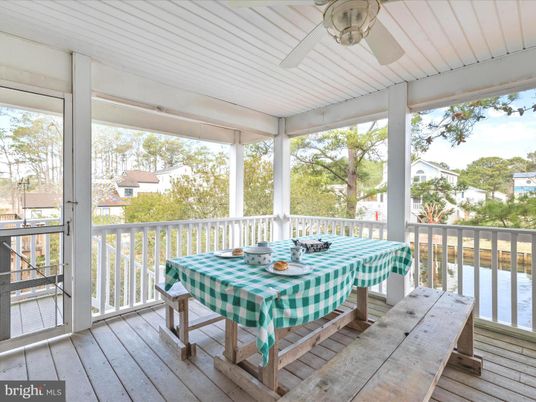 Interior, Sun Room, Wood Texture Flooring