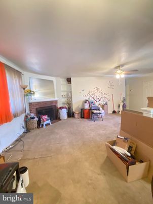 Fireplace, Interior