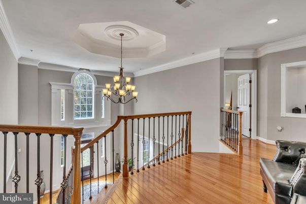 Chandelier, Interior, Recessed Lighting, Wood Texture Flooring