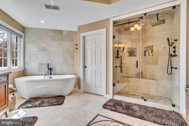 Bathroom, Free Standing Baths, Glass Shower, Interior, Recessed Lighting